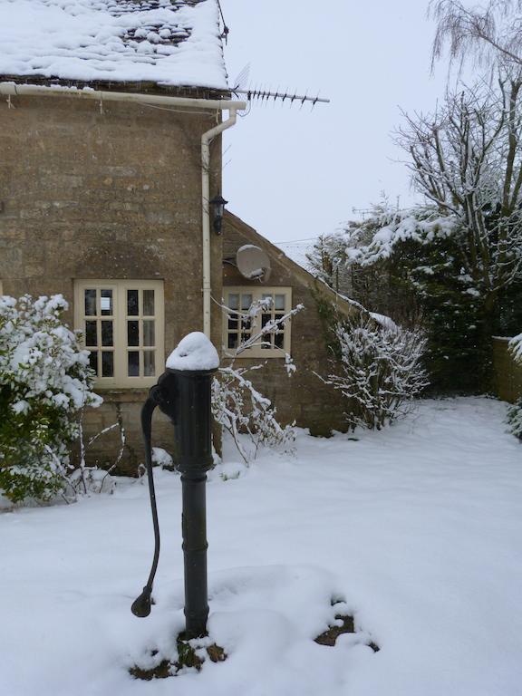 Honeysuckle Cottage Bourton-on-the-Water Екстериор снимка
